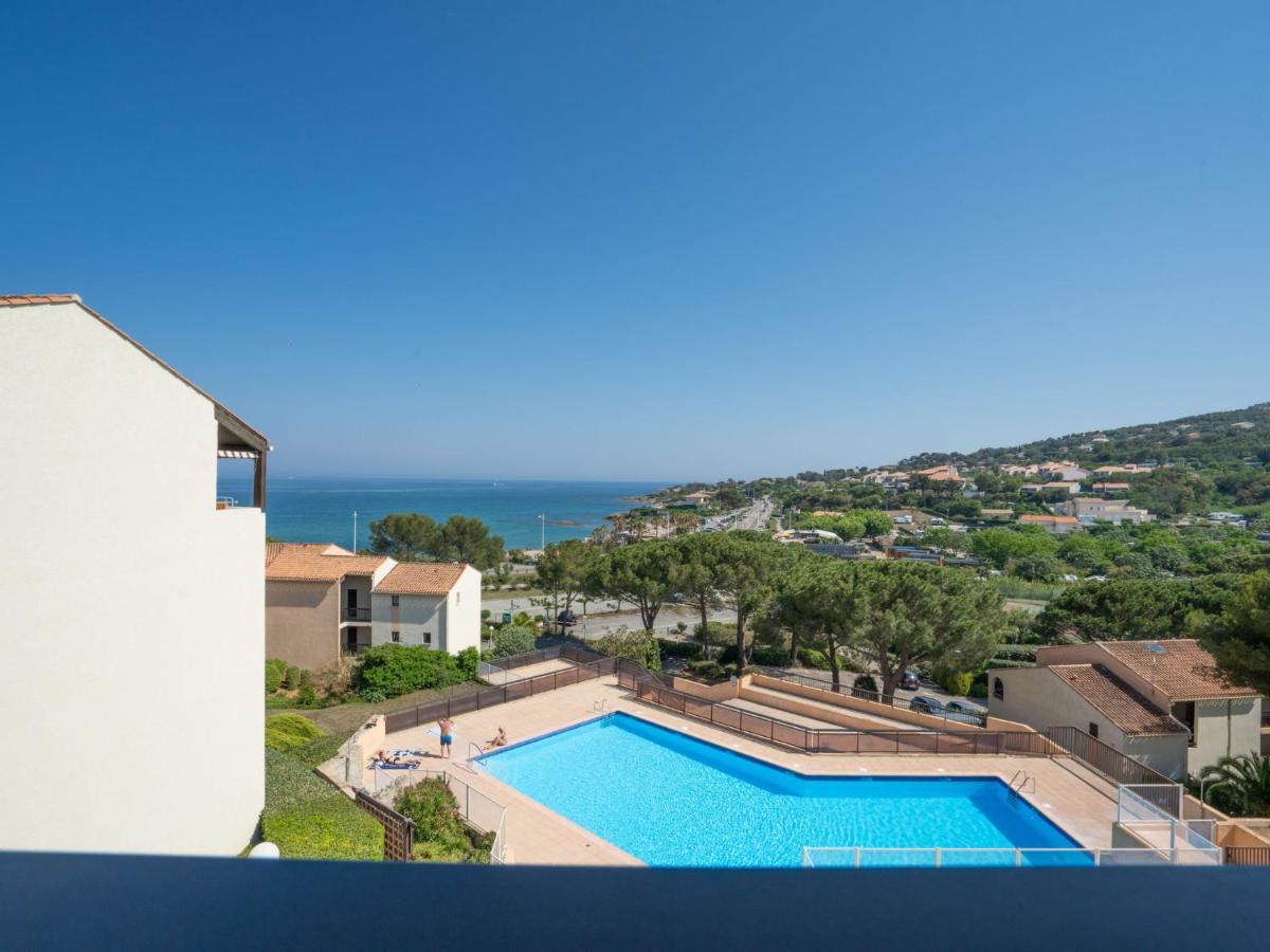 Apartment Le Domaine De La Gaillarde-16 By Interhome Ле Исамбр Екстериор снимка